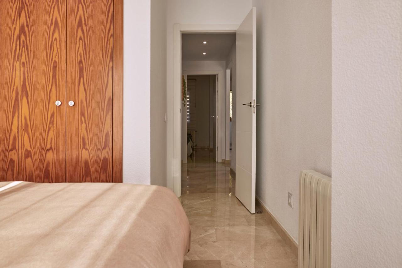 Bright Sunny Albir Beach Apartment El Albir Buitenkant foto