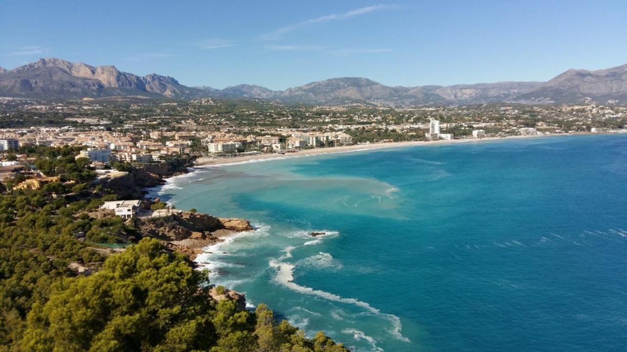 Bright Sunny Albir Beach Apartment El Albir Buitenkant foto