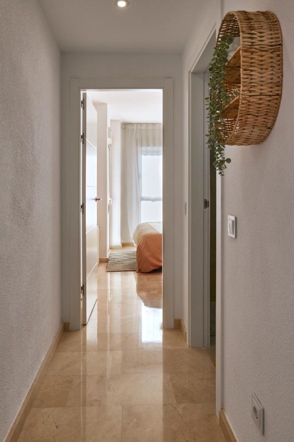 Bright Sunny Albir Beach Apartment El Albir Buitenkant foto