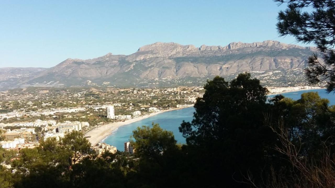 Bright Sunny Albir Beach Apartment El Albir Buitenkant foto